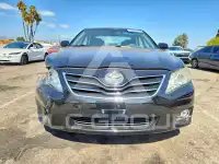 2011 Toyota CAMRY фото