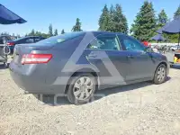 2011 Toyota CAMRY photo