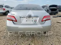 2011 Toyota CAMRY фото
