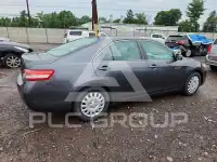 2011 Toyota CAMRY фото
