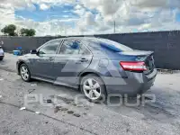2011 Toyota CAMRY фото