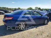 2011 Toyota CAMRY фото