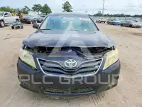2011 Toyota CAMRY фото