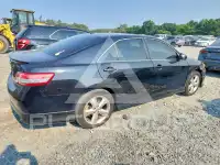 2011 Toyota CAMRY фото
