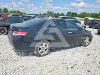 2011 Toyota CAMRY фото