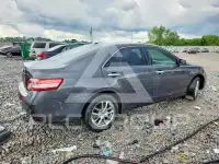 2011 Toyota CAMRY фото