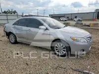 2011 Toyota CAMRY фото