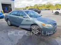 2011 Toyota CAMRY photo