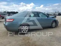2011 Toyota CAMRY фото