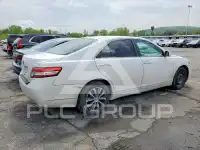 2011 Toyota CAMRY фото