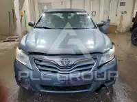 2011 Toyota CAMRY фото