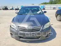 2011 Toyota CAMRY фото