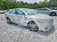 2011 Toyota CAMRY фото
