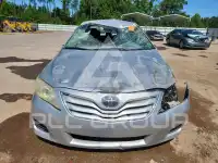 2011 Toyota CAMRY фото