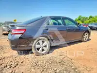 2011 Toyota CAMRY фото