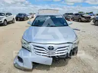 2011 Toyota CAMRY фото