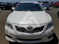2011 Toyota CAMRY фото