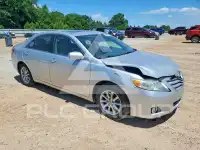 2011 Toyota CAMRY фото