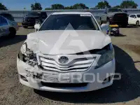 2011 Toyota CAMRY фото