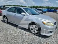 2011 Toyota CAMRY фото