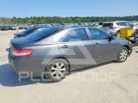2011 Toyota CAMRY фото