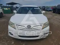 2011 Toyota CAMRY фото