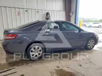 2011 Toyota CAMRY фото