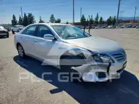 2011 Toyota CAMRY фото