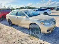 2011 Toyota CAMRY фото