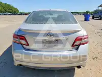 2011 Toyota CAMRY фото