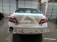 2011 Toyota CAMRY фото