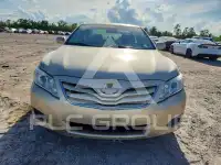 2011 Toyota CAMRY фото