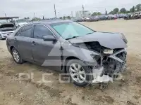 2011 Toyota CAMRY фото