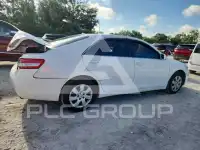 2011 Toyota CAMRY фото