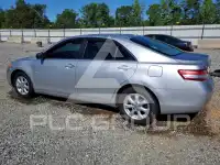2011 Toyota CAMRY фото