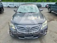 2011 Toyota CAMRY фото
