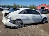 2011 Toyota CAMRY фото