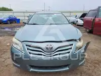 2011 Toyota CAMRY фото