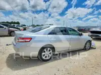 2011 Toyota CAMRY фото