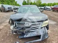 2011 Toyota CAMRY фото