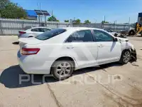 2011 Toyota CAMRY фото