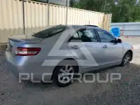 2011 Toyota CAMRY фото