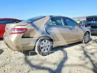 2011 Toyota CAMRY фото