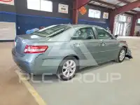 2011 Toyota CAMRY фото