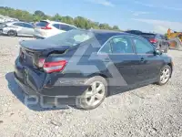 2011 Toyota CAMRY фото