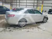 2011 Toyota CAMRY фото