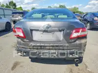 2011 Toyota CAMRY photo