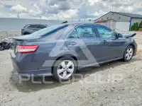 2011 Toyota CAMRY фото