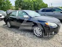 2011 Toyota CAMRY фото