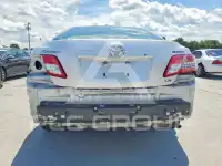 2011 Toyota CAMRY фото